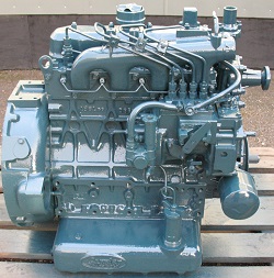 Kubota V1902 czesci silnikowe